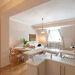 Opera & Basilica 2 Bedrooms With Balcony Appartement Budapest
