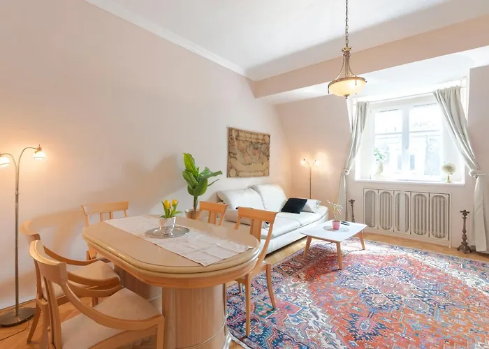 Opera & Basilica 2 Bedrooms With Balcony Appartement